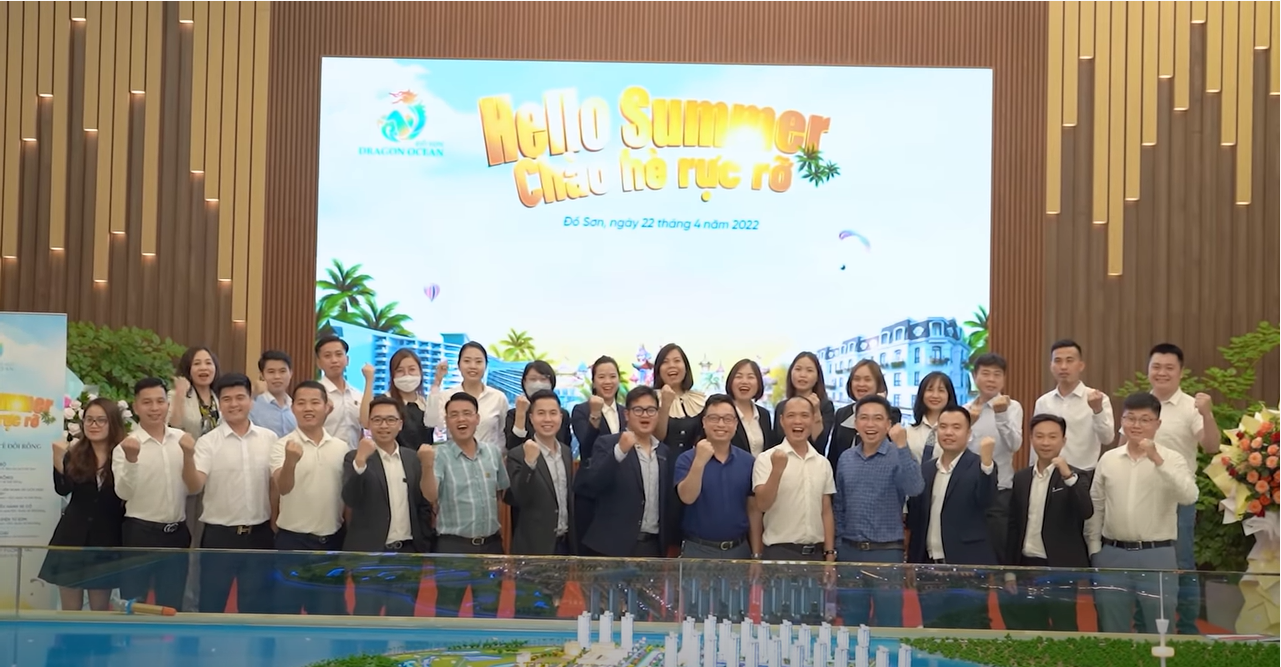 ẤN TƯỢNG SỰ KIỆN "HELLO SUMMER - CHÀO HÈ RỰC RỠ"